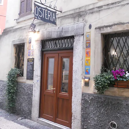 Vitti's 3 ゲストハウス ヴェローナ