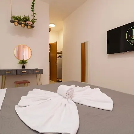 Vitti's 3 Guest house 3*