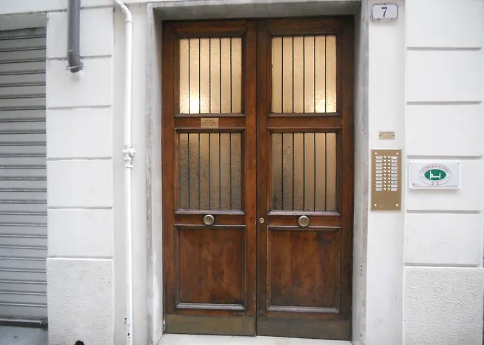 Vitti's 3 Casa de hóspedes 3*