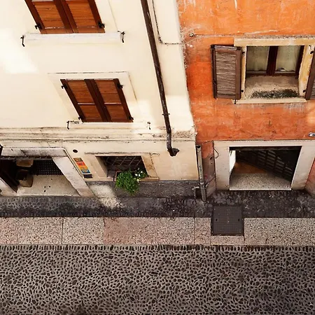 Vitti's 3 Verona